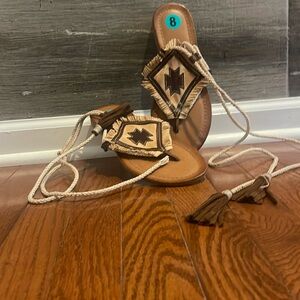 Adorable Batisse bohemian style lace up sandals women’s size 8